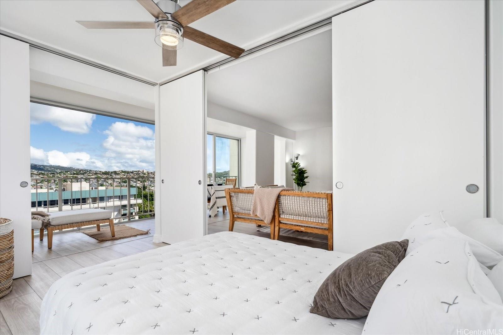 2575 Kuhio Avenue  Unit 1702