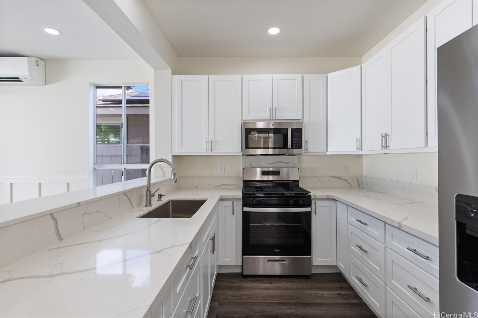 91-208 Hoewaa Place  Unit A