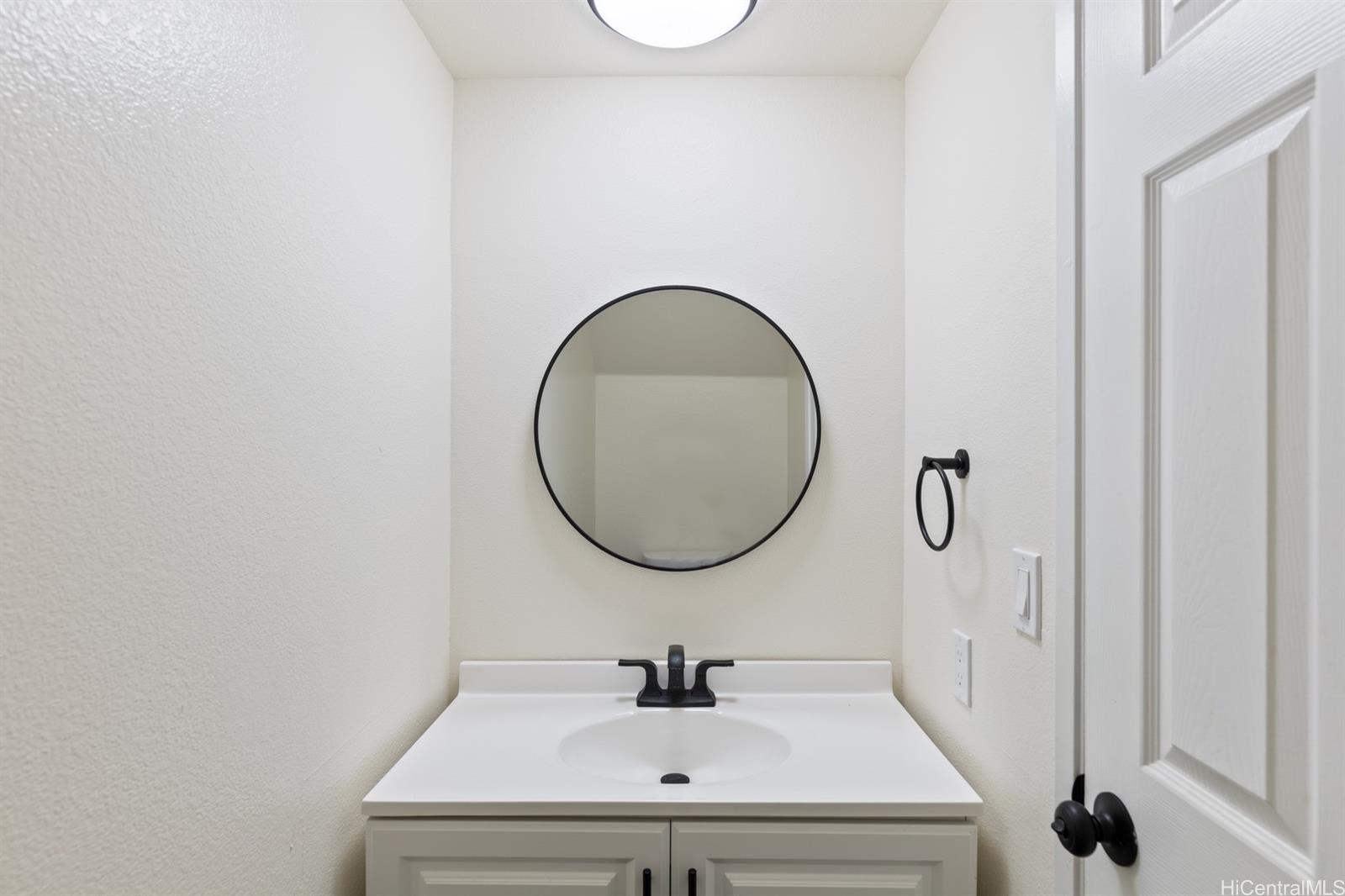 91-208 Hoewaa Place  Unit A