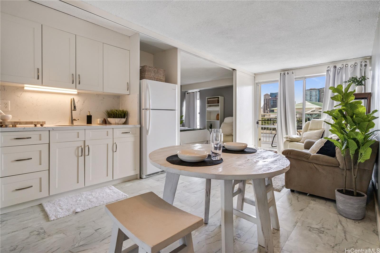 1655 Makaloa Street  Unit 812