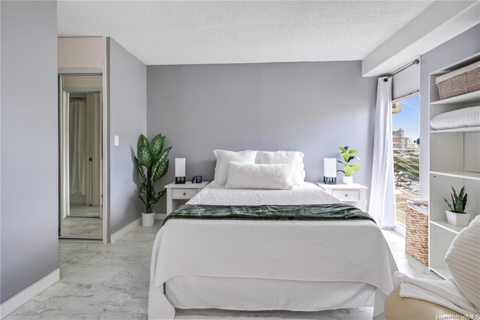 1655 Makaloa Street  Unit 812