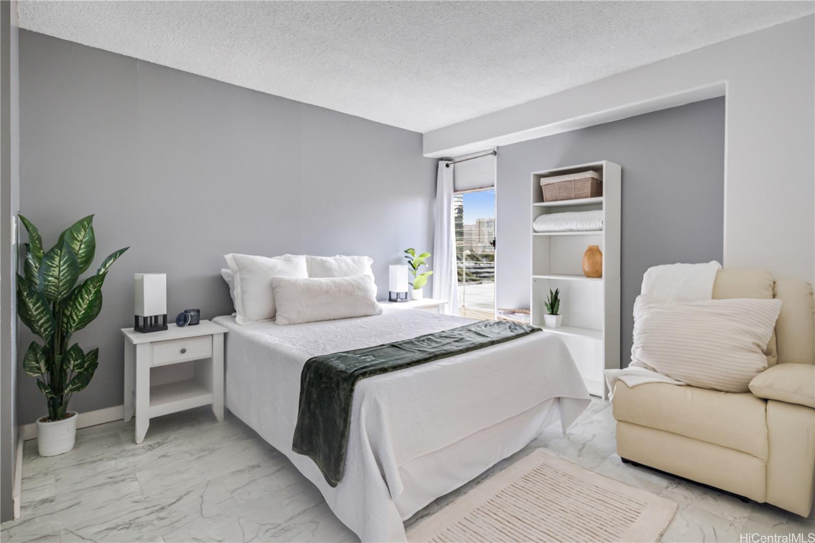 1655 Makaloa Street  Unit 812