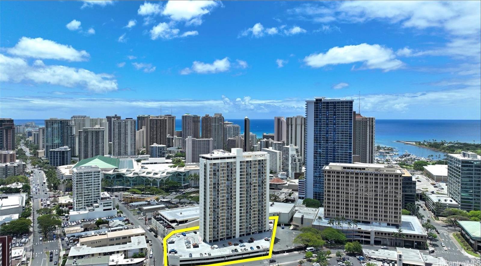 1655 Makaloa Street  Unit 812