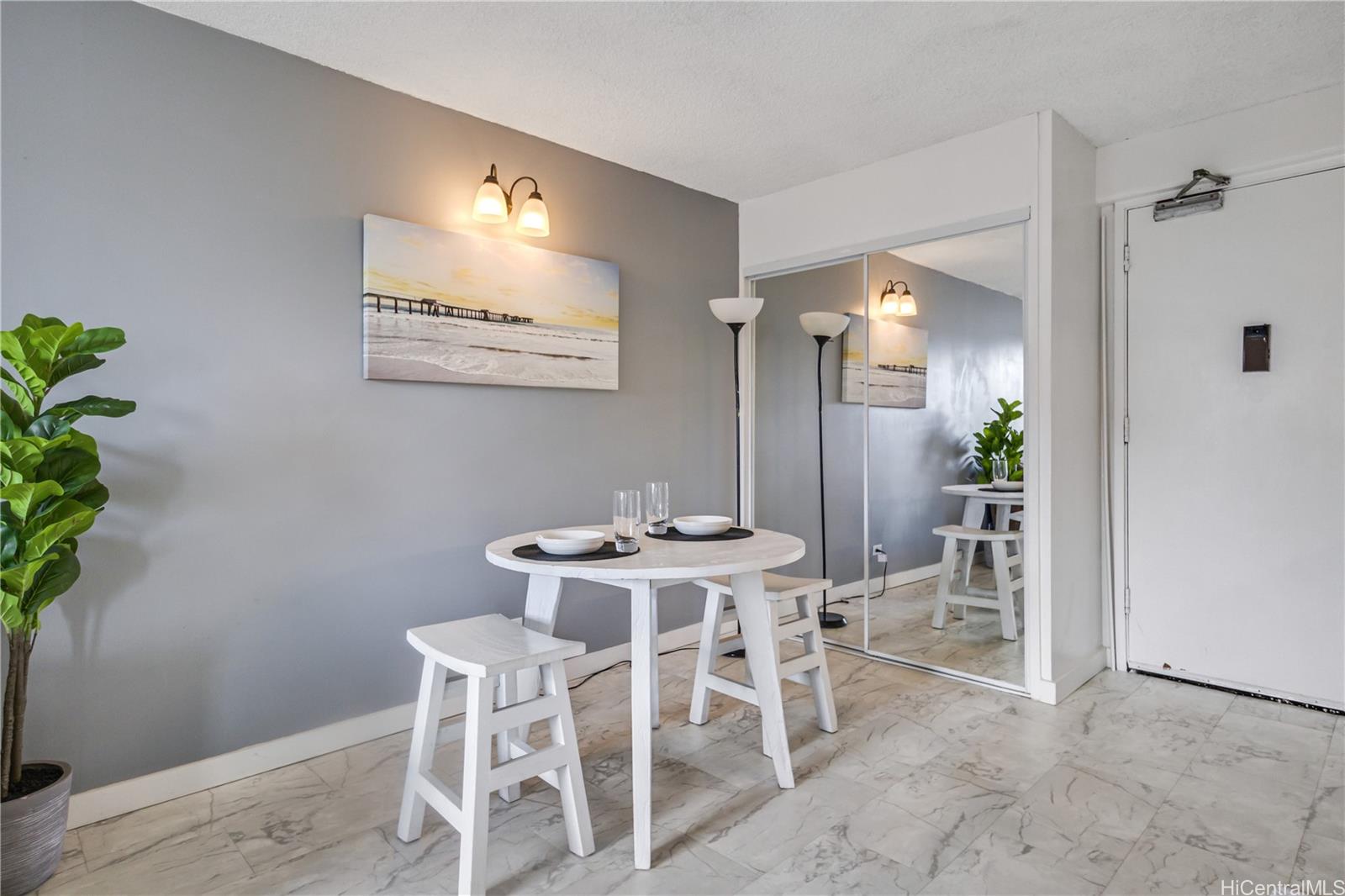 1655 Makaloa Street  Unit 812