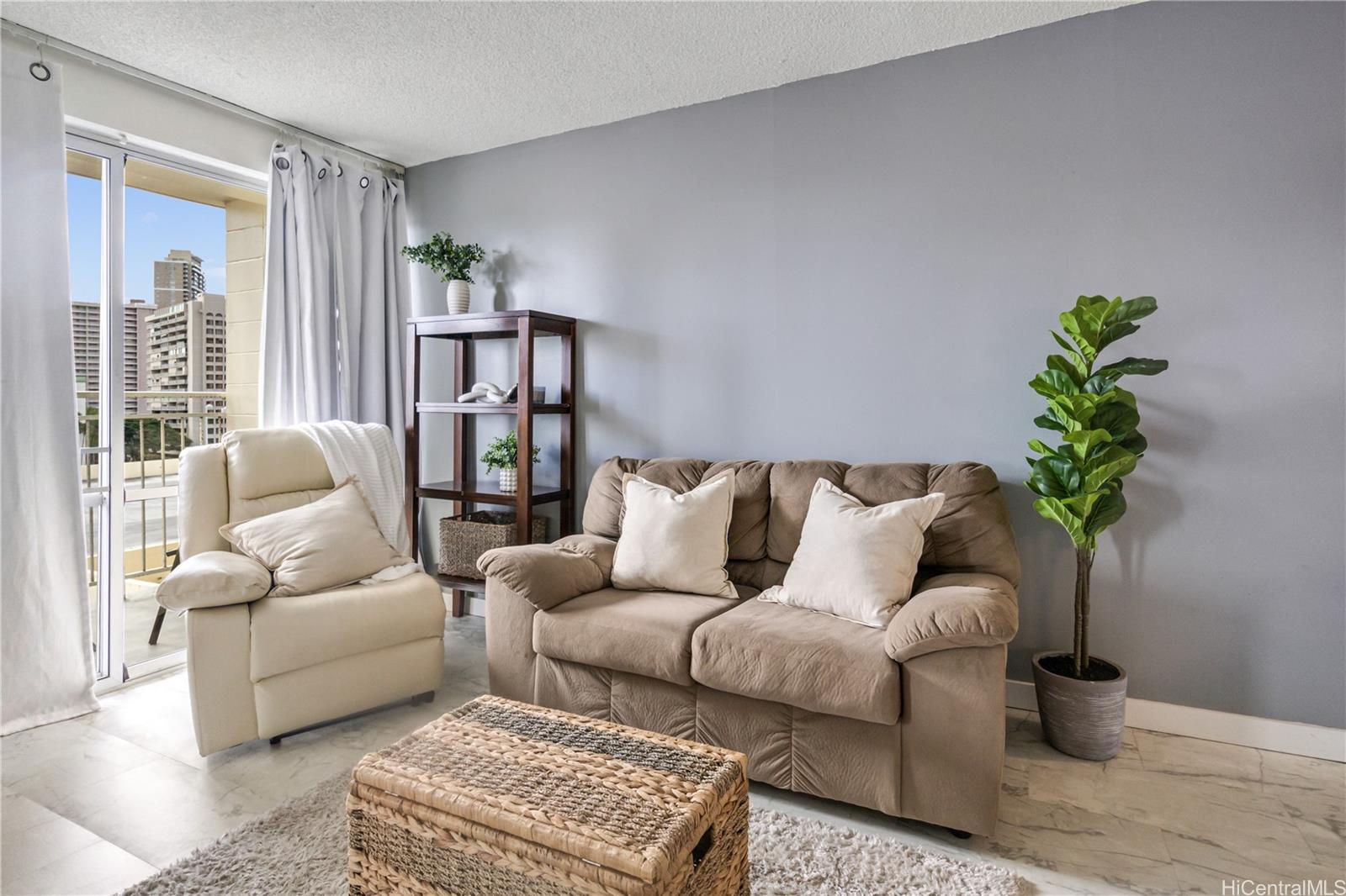 1655 Makaloa Street  Unit 812