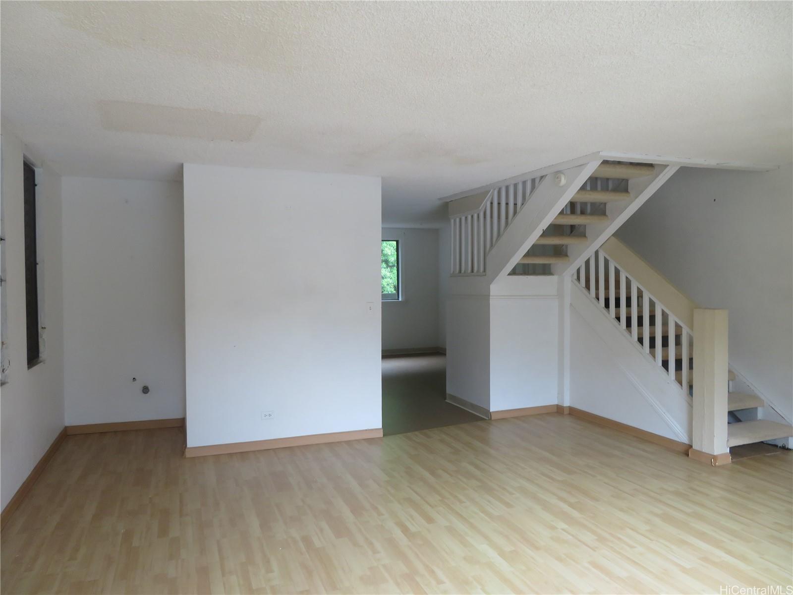 486 Kawaihae Street  Unit C