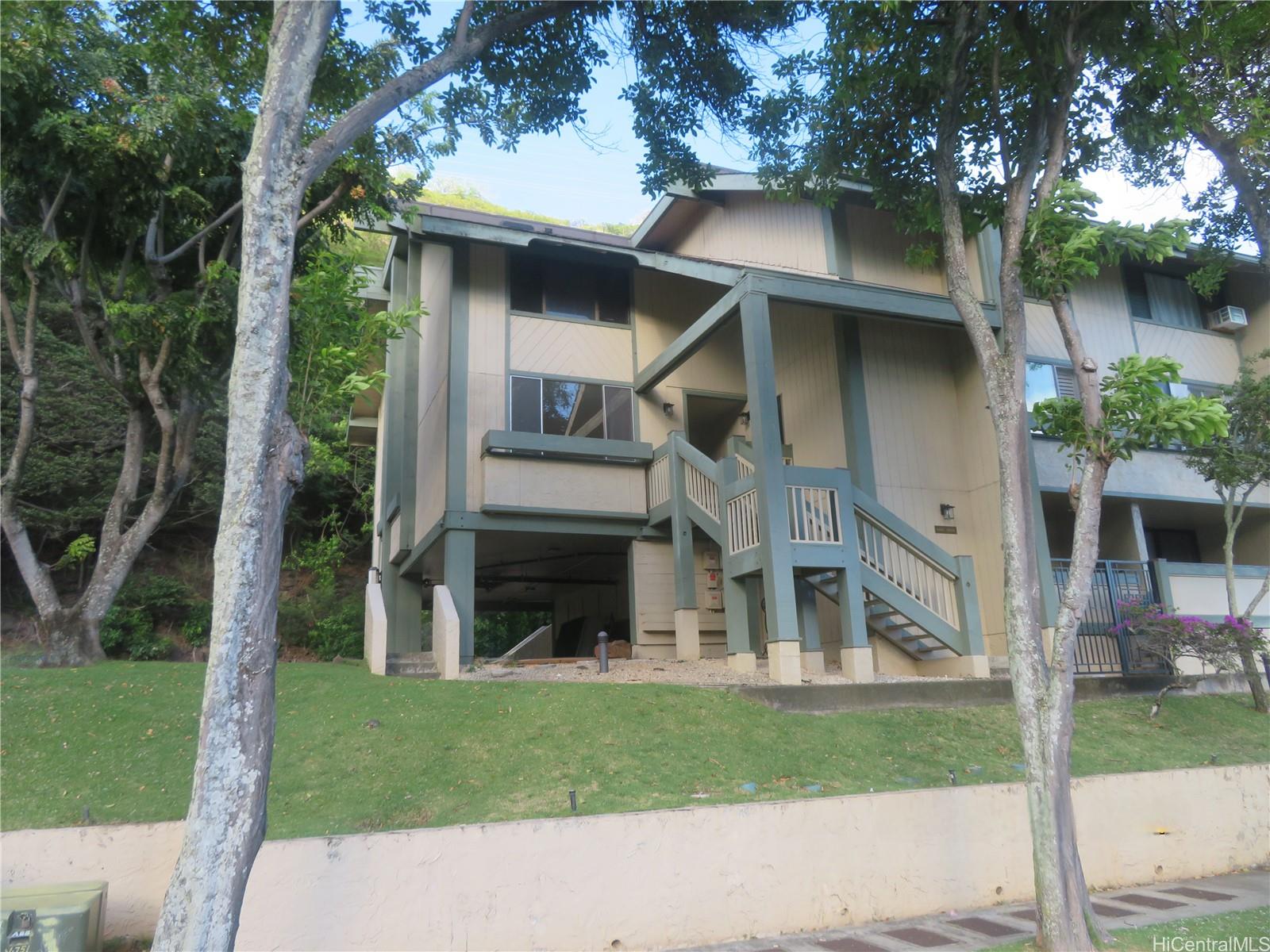 486 Kawaihae Street  Unit C