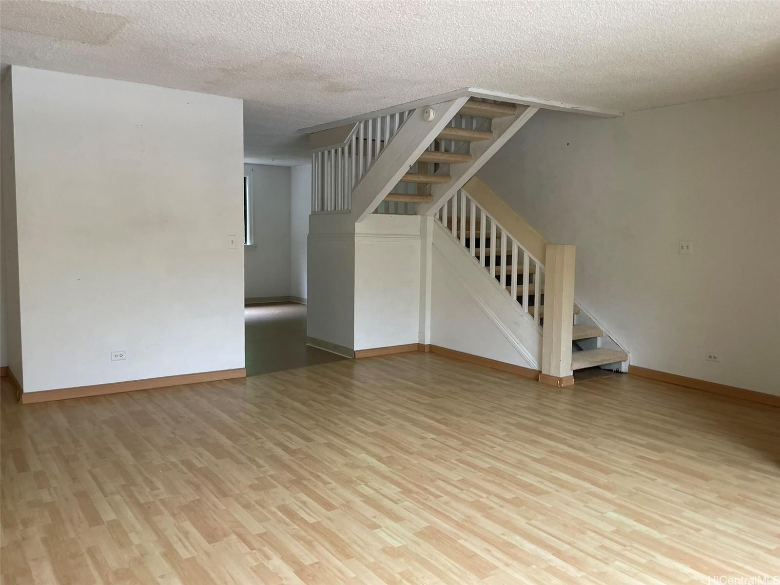 486 Kawaihae Street  Unit C