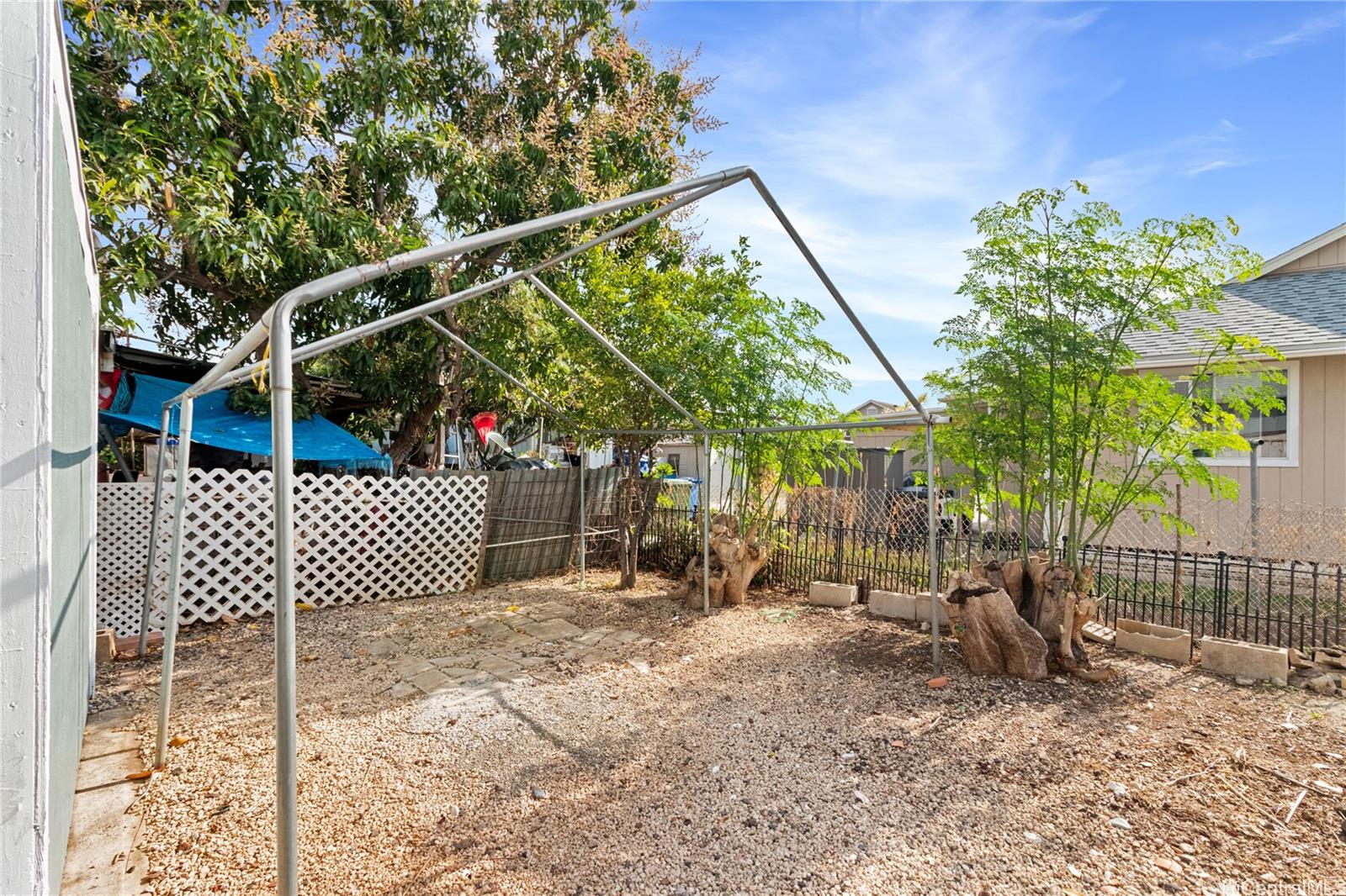 Photo 19 of 22