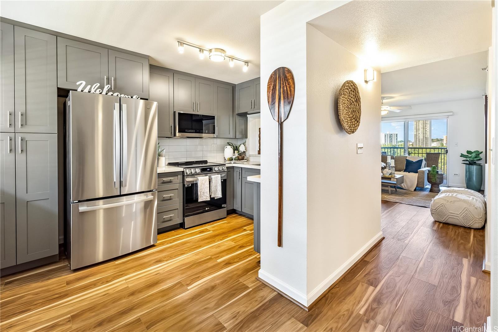 3075 Ala Poha Place 806