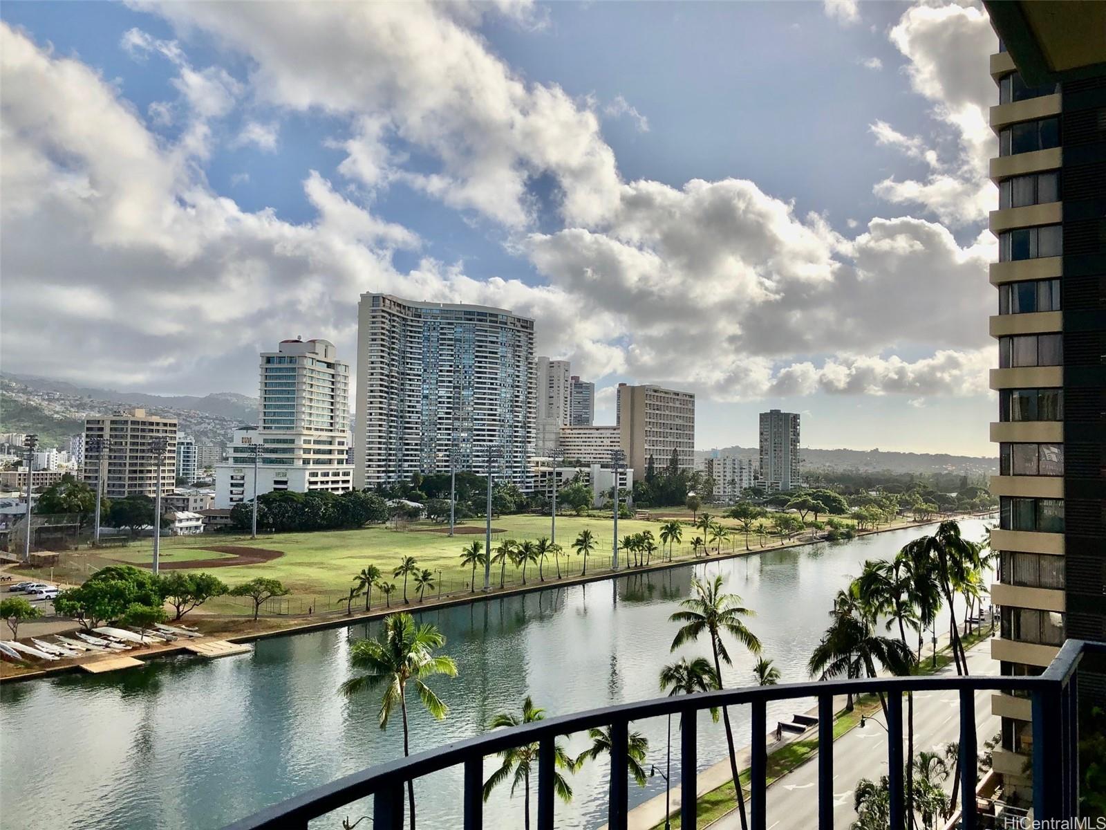 1909 Ala Wai Boulevard 902