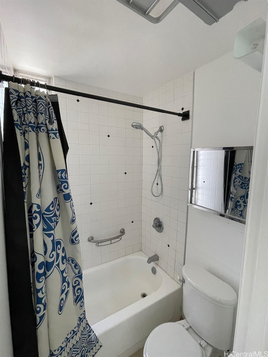 Photo 3 of 10