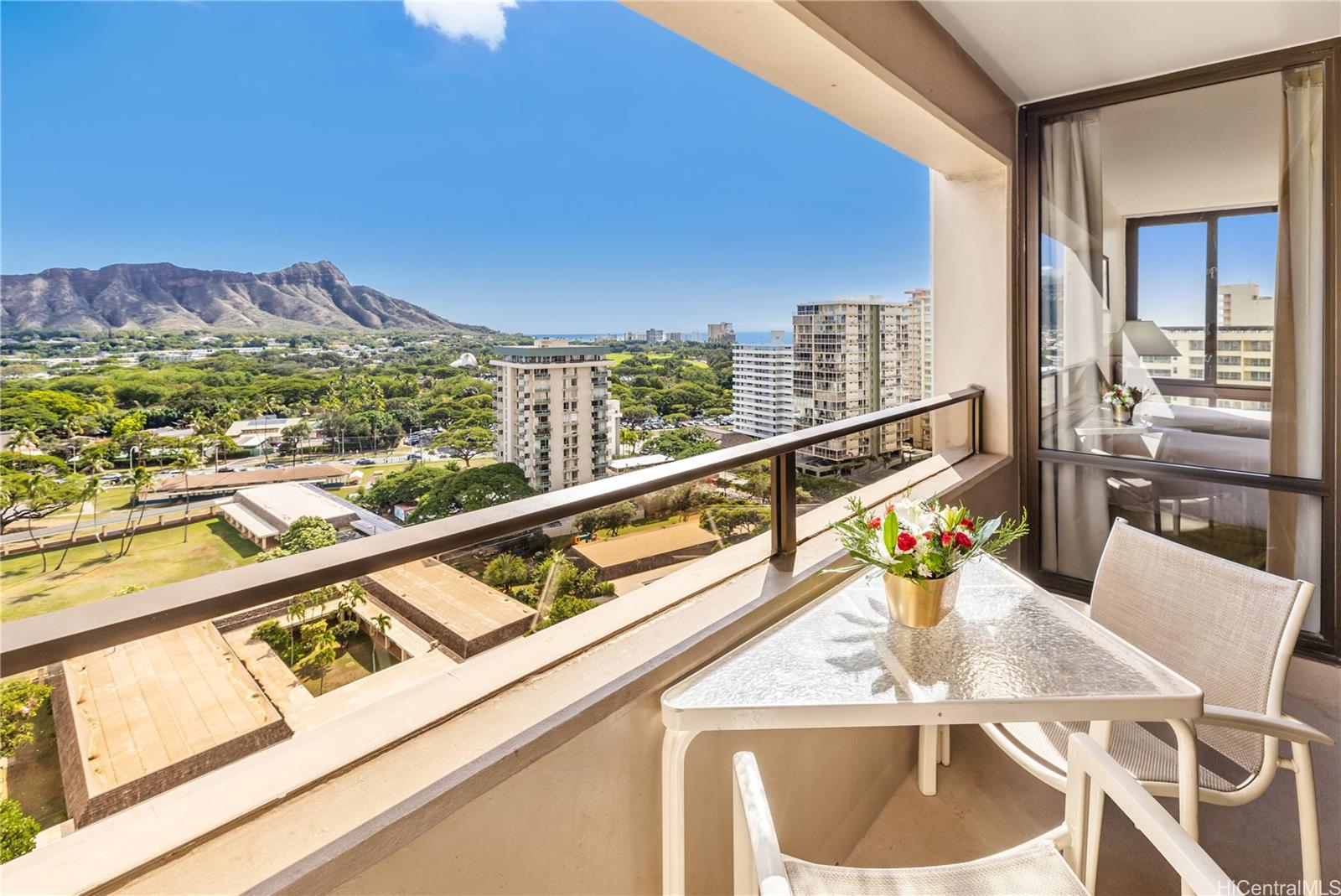 229 Paoakalani Avenue 1714