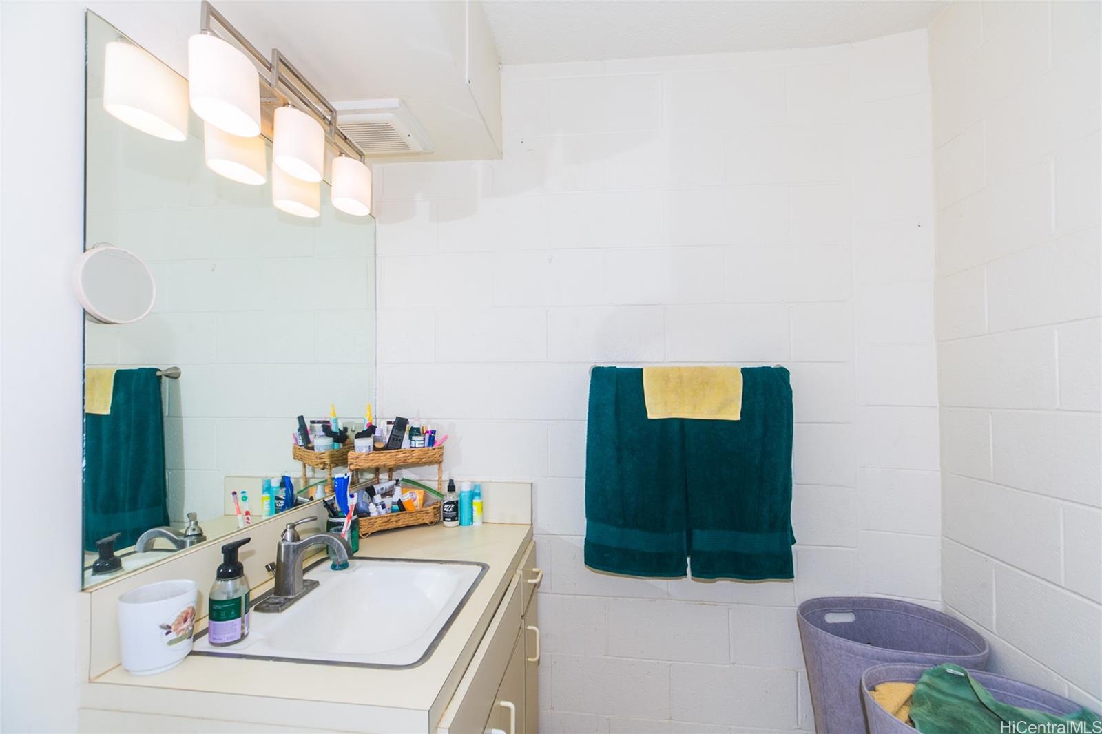 1330 Wilder Avenue  Unit 212