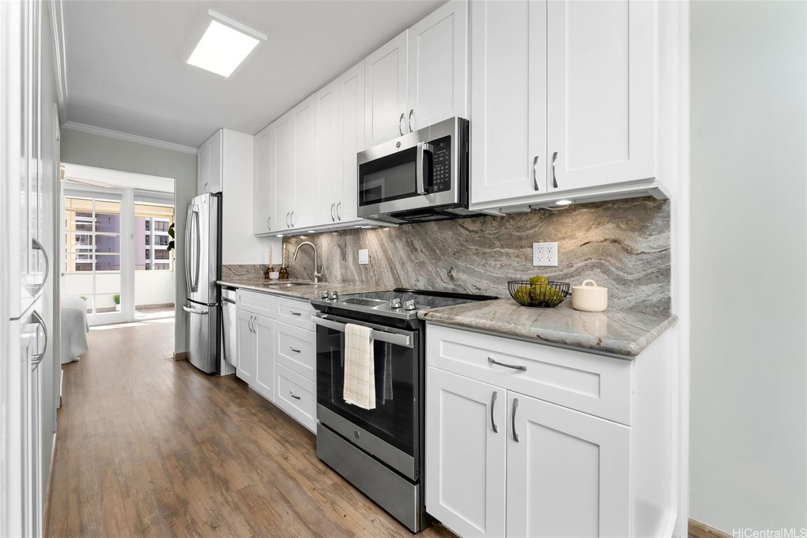 425 Ena Road  Unit A1108