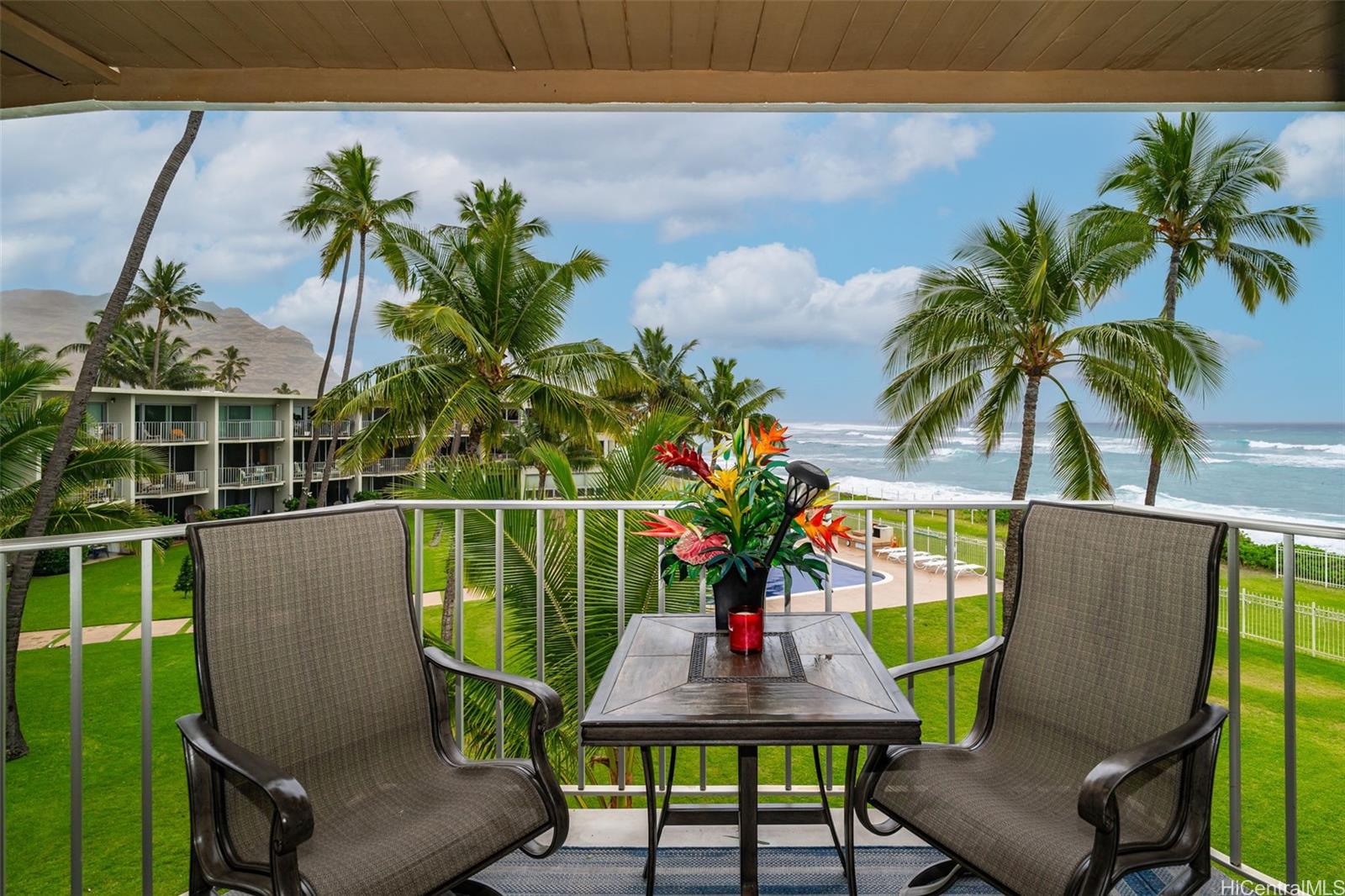87-561 Farrington Highway  Unit 318