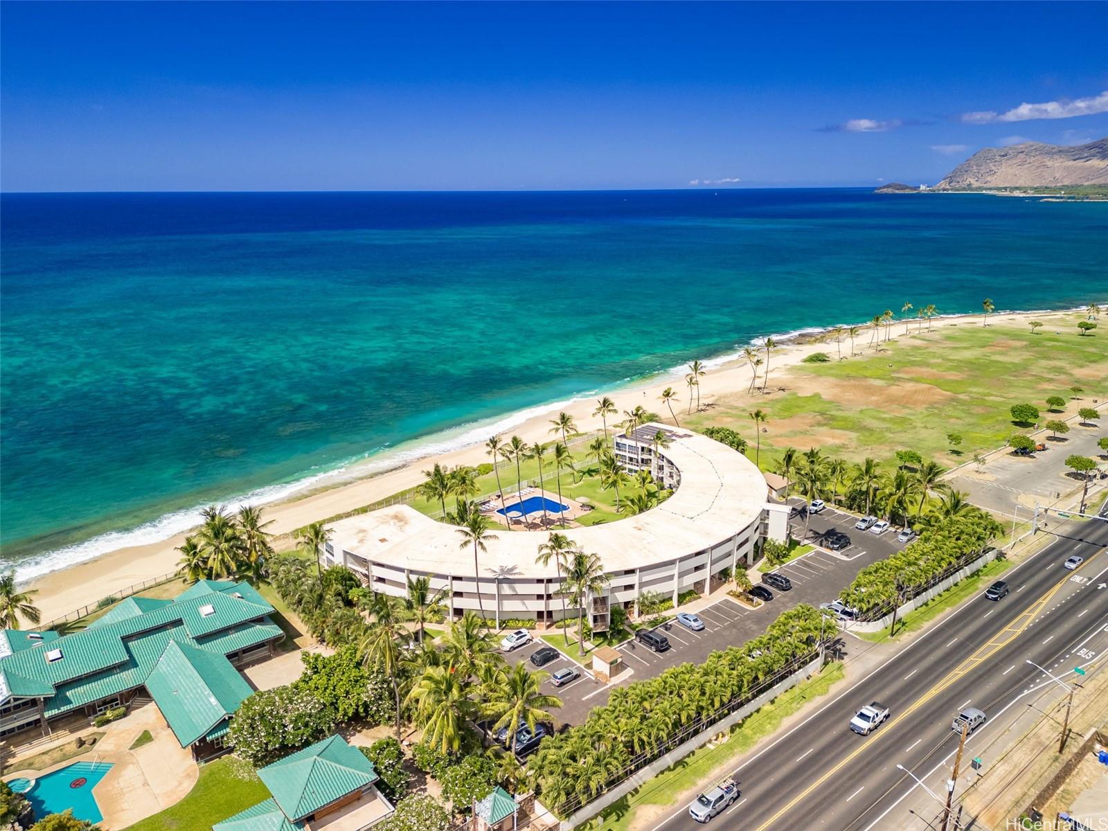 87-561 Farrington Highway  Unit 318