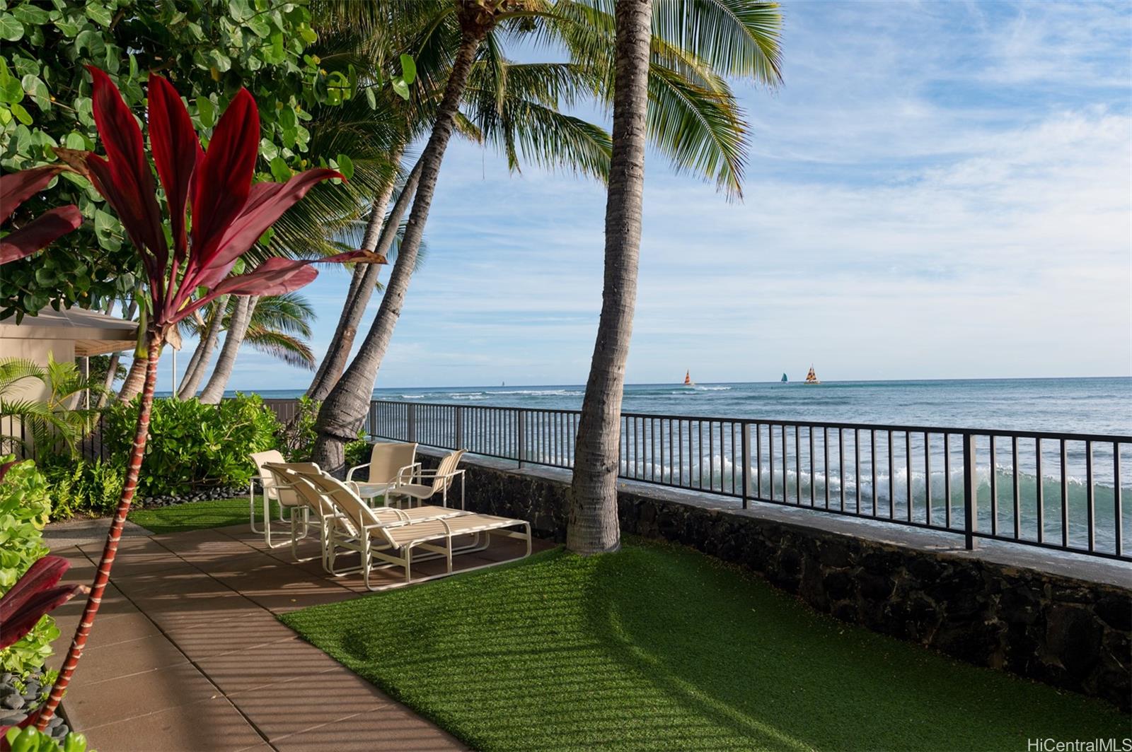 2987 Kalakaua Avenue 706