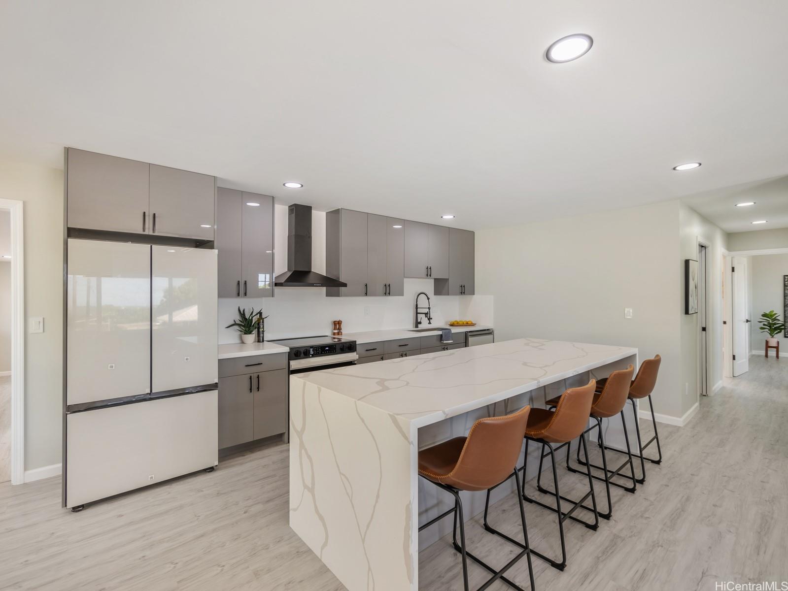 953 Puu Kula Drive