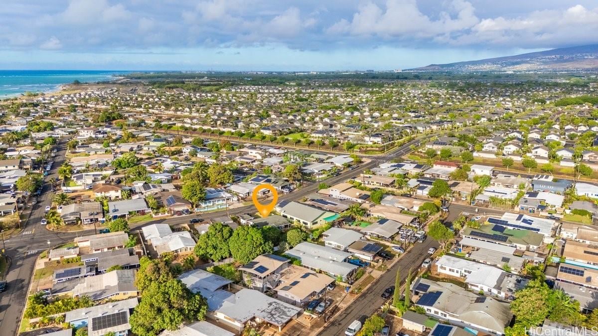 Photo 10 of 25
