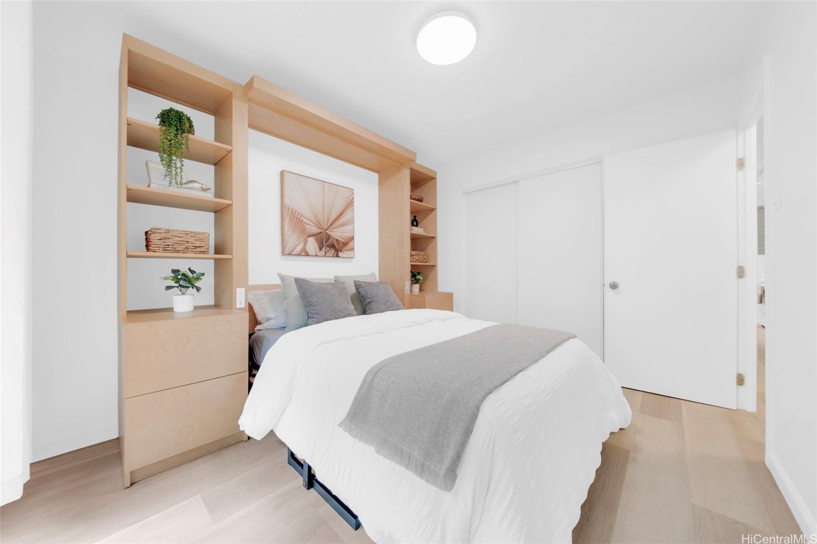 1036 Green Street 107
