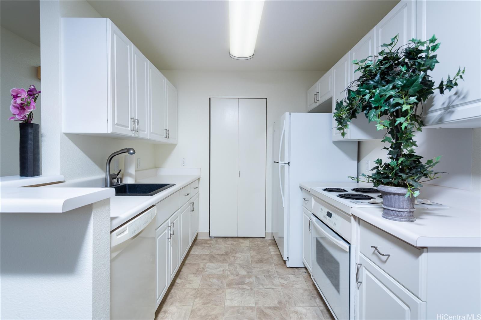 94-686 Lumiauau Street  Unit UU 204