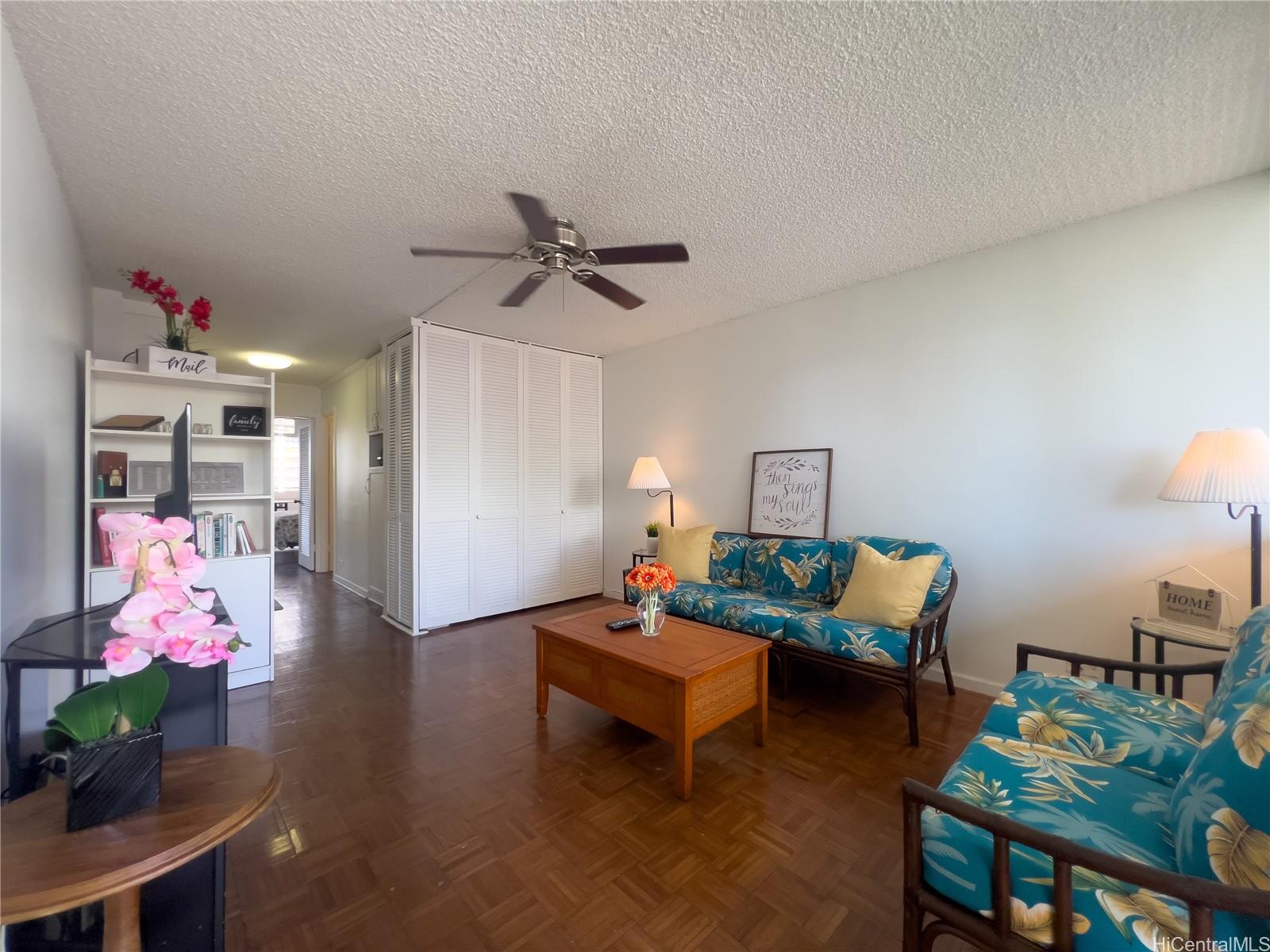 425 Ena Road 1007B