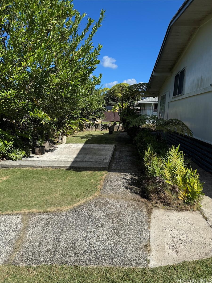 Photo 19 of 22