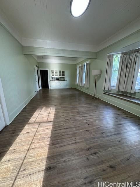 Photo 4 of 19