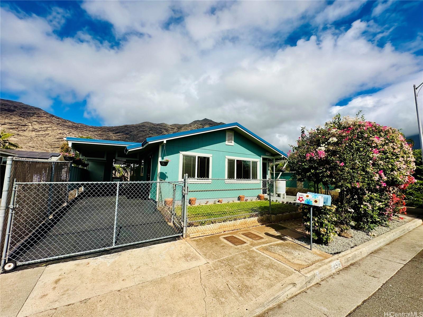84-516 Manuku Street