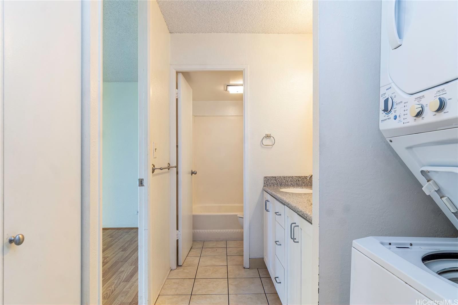 98-410 Koauka Loop  Unit 2G