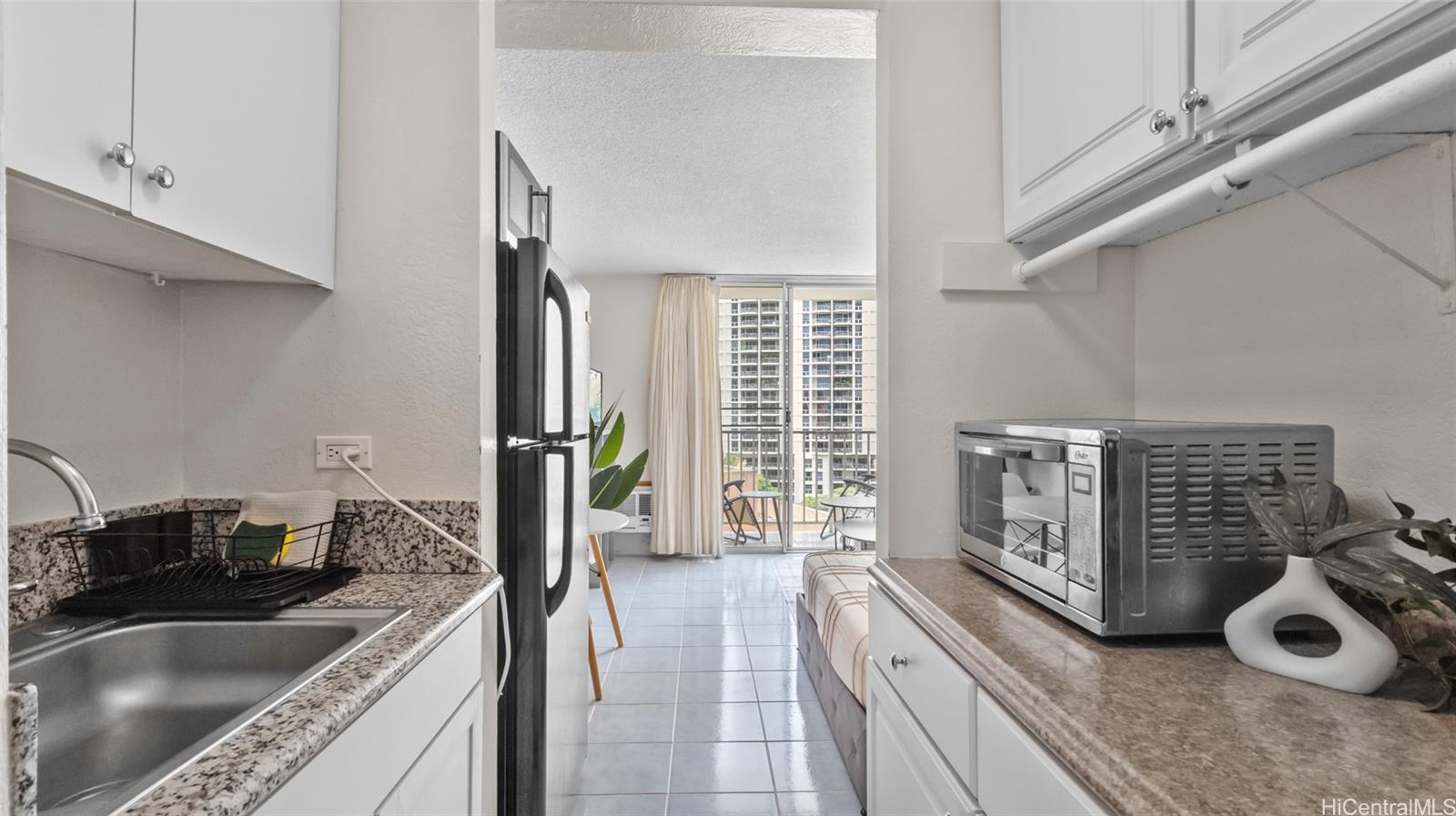1920 Ala Moana Boulevard  Unit 712