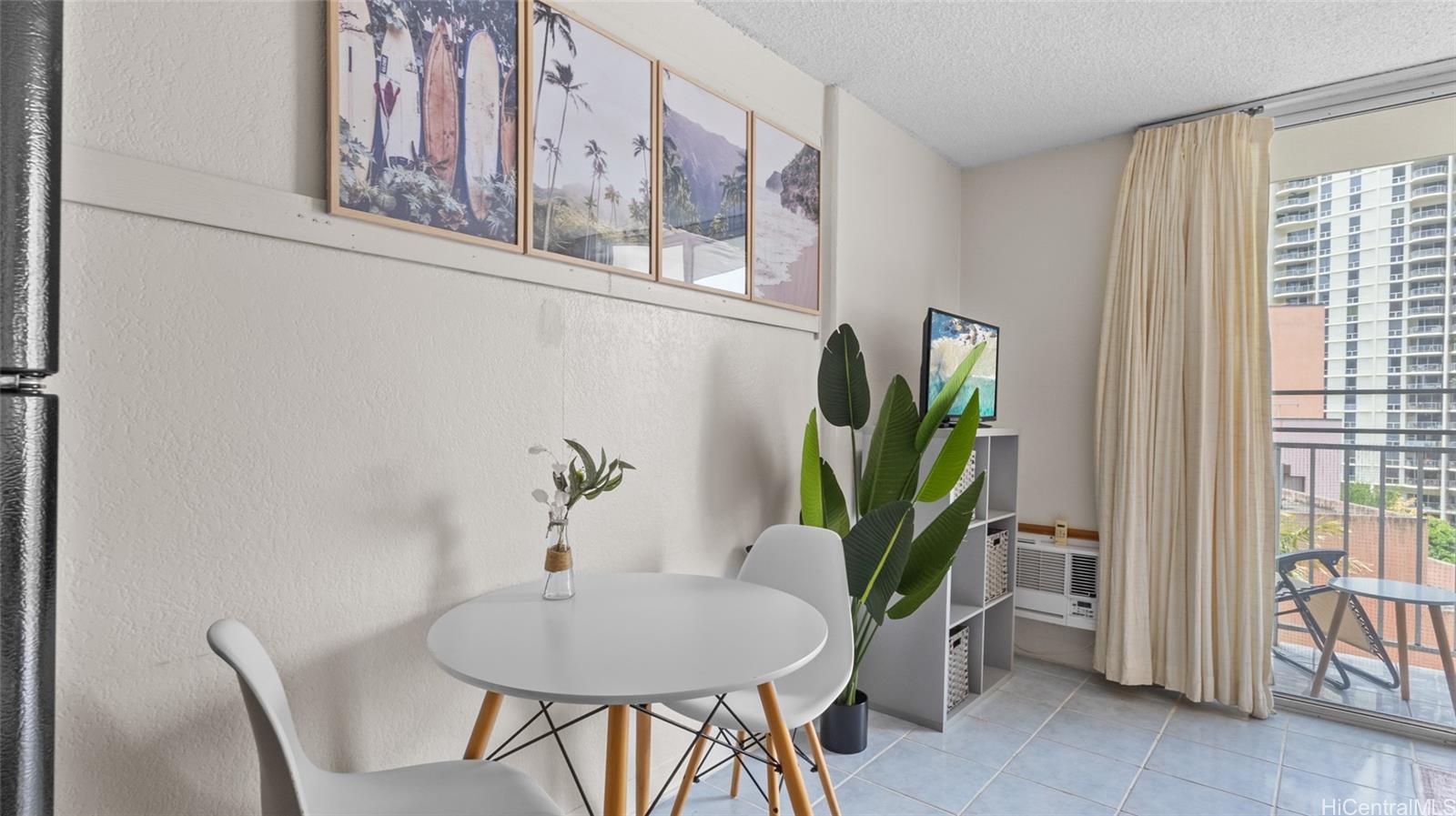 1920 Ala Moana Boulevard  Unit 712
