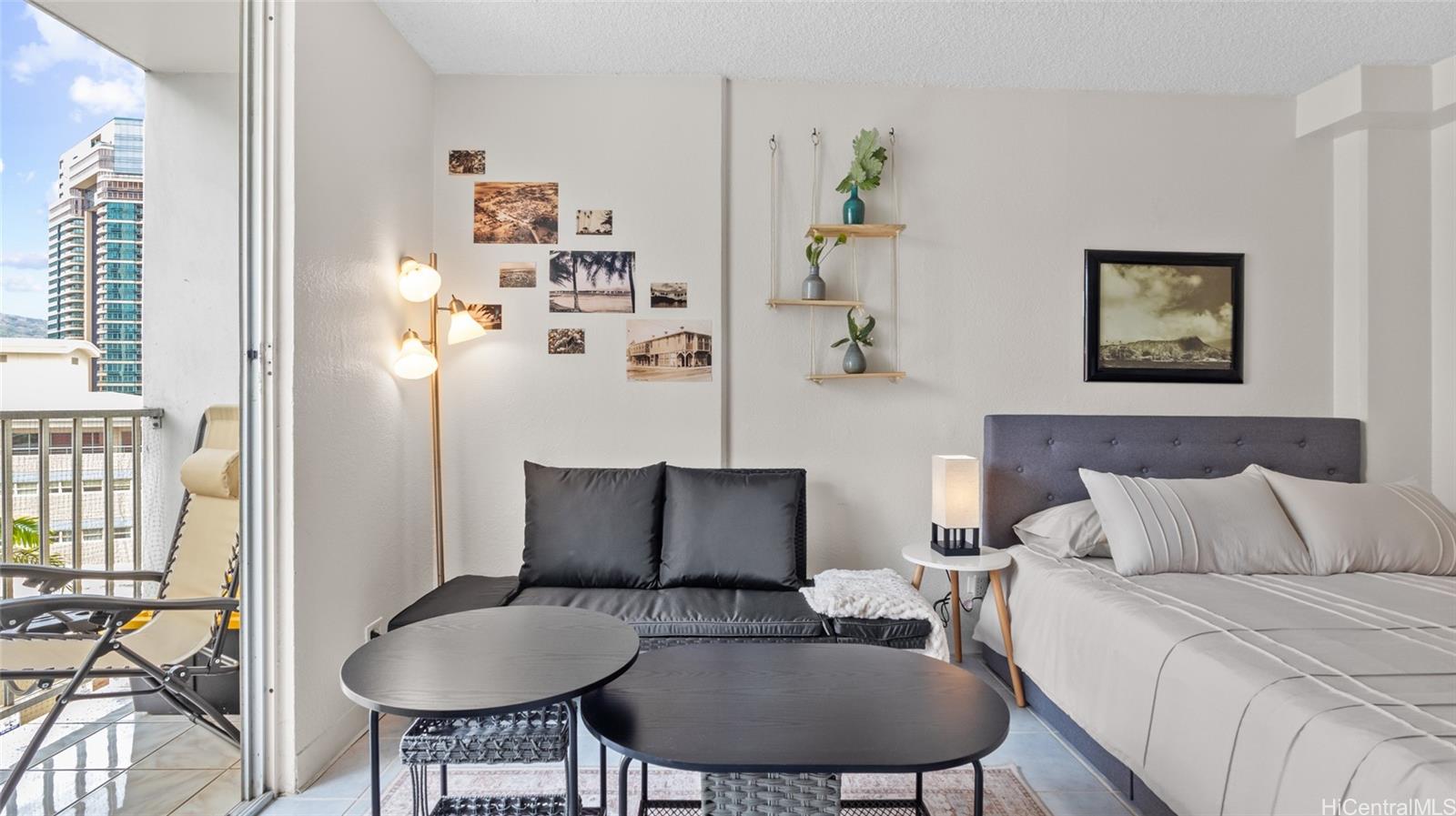 1920 Ala Moana Boulevard  Unit 712
