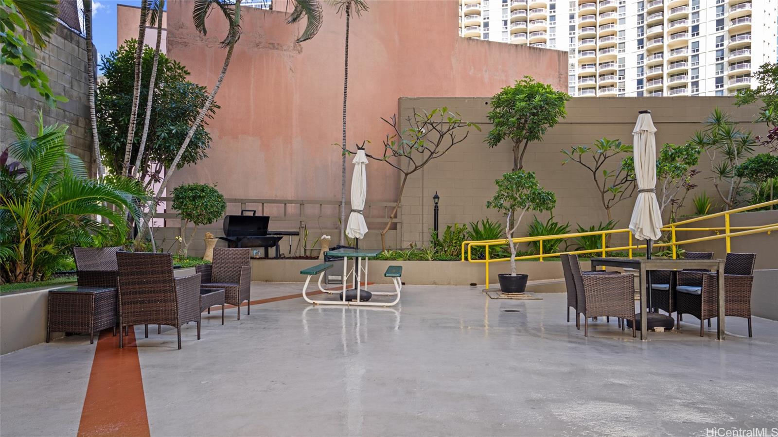1920 Ala Moana Boulevard  Unit 712