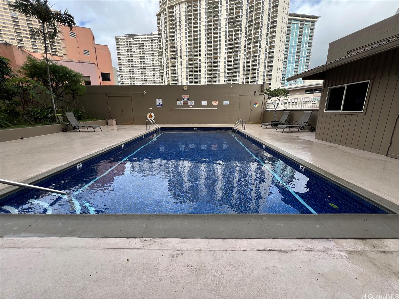 1920 Ala Moana Boulevard  Unit 712
