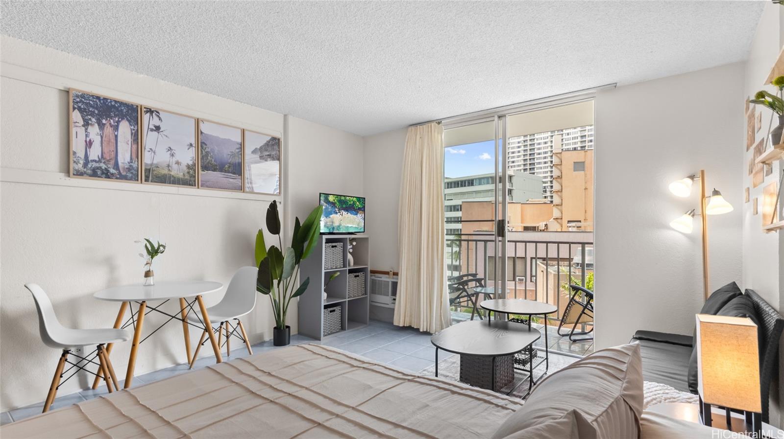 1920 Ala Moana Boulevard  Unit 712