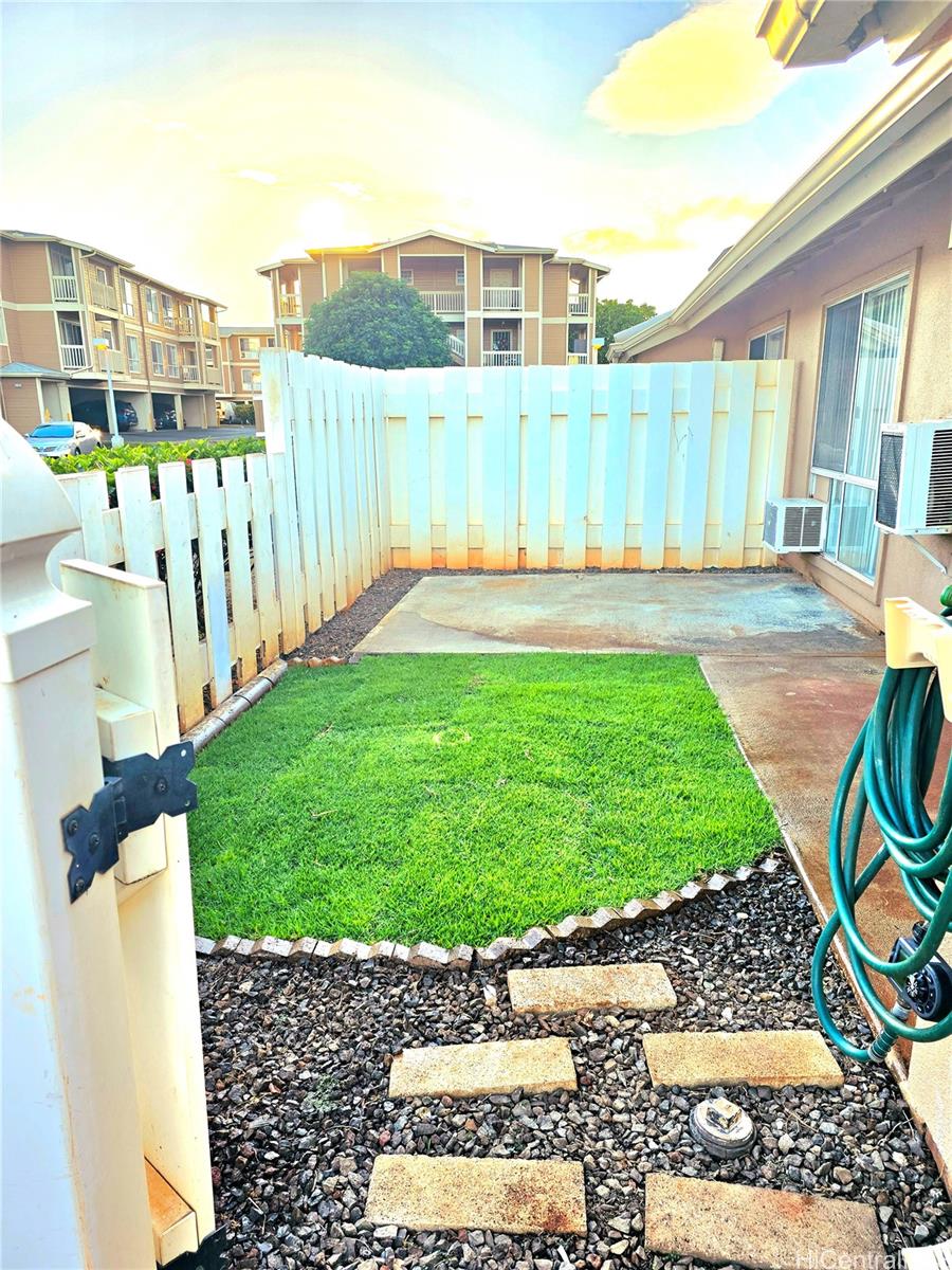 91-1280 Kaneana Street 17F