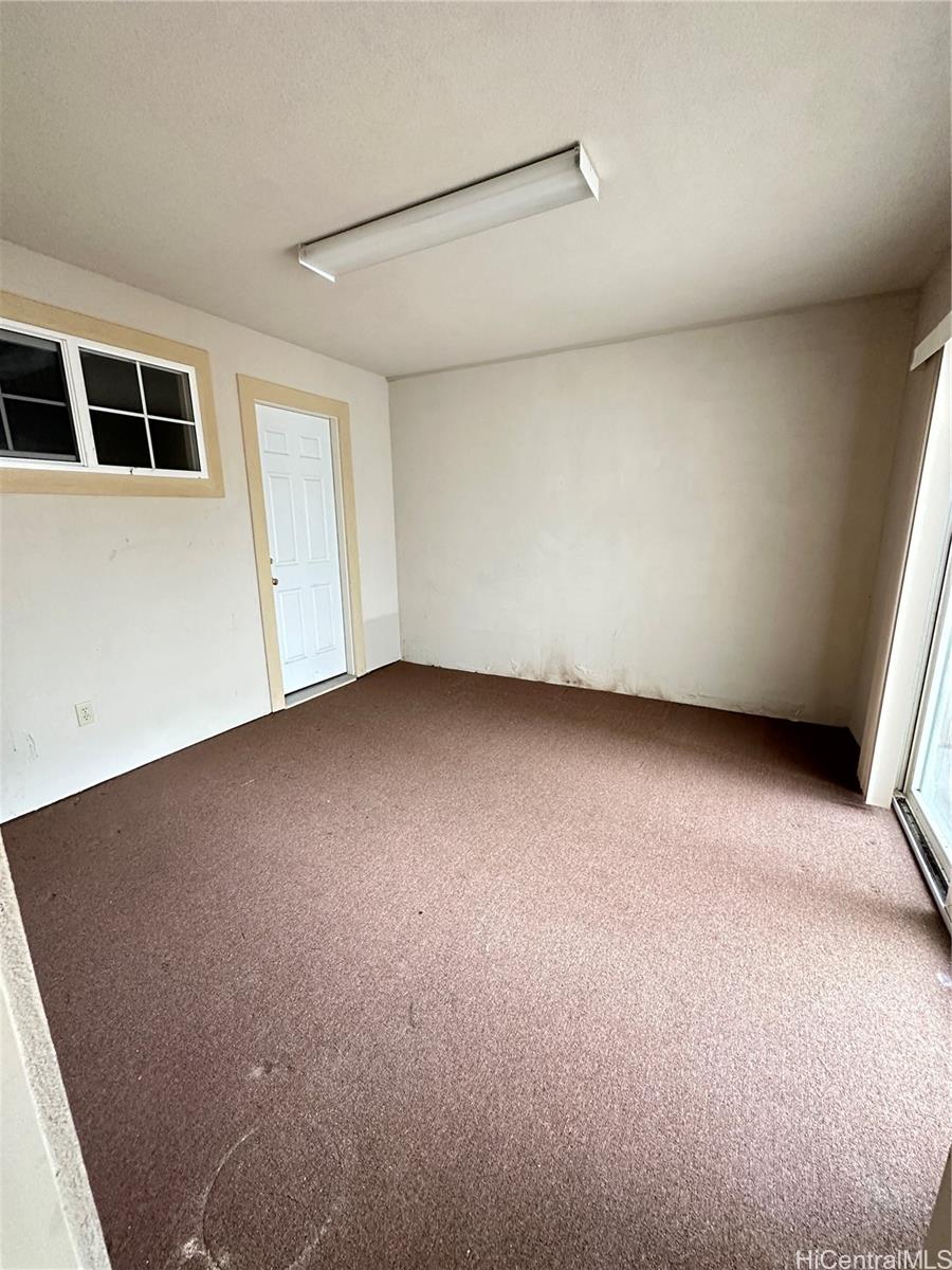 Photo 9 of 22