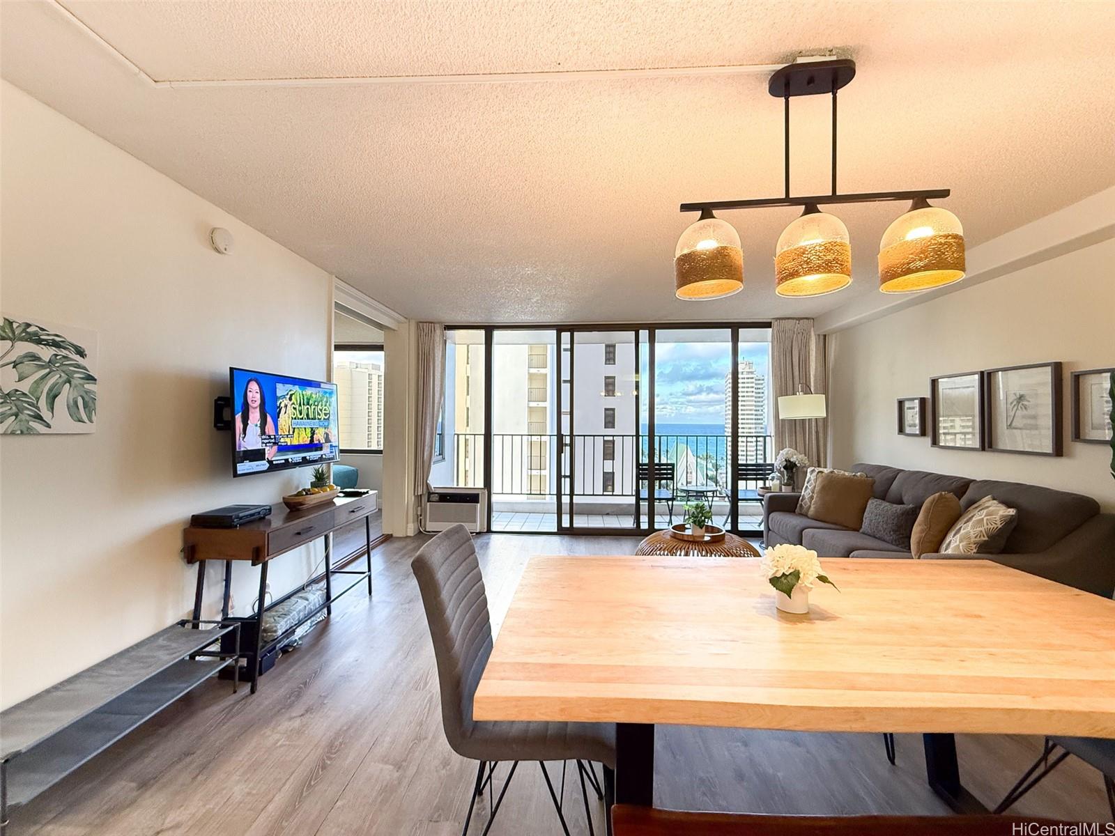 201 Ohua Avenue 1604-T2