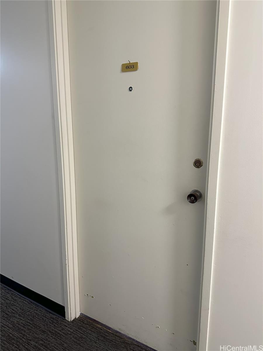 Photo 15 of 18