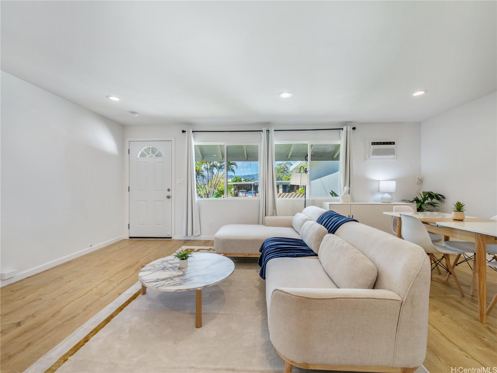 12 Hauola Avenue
