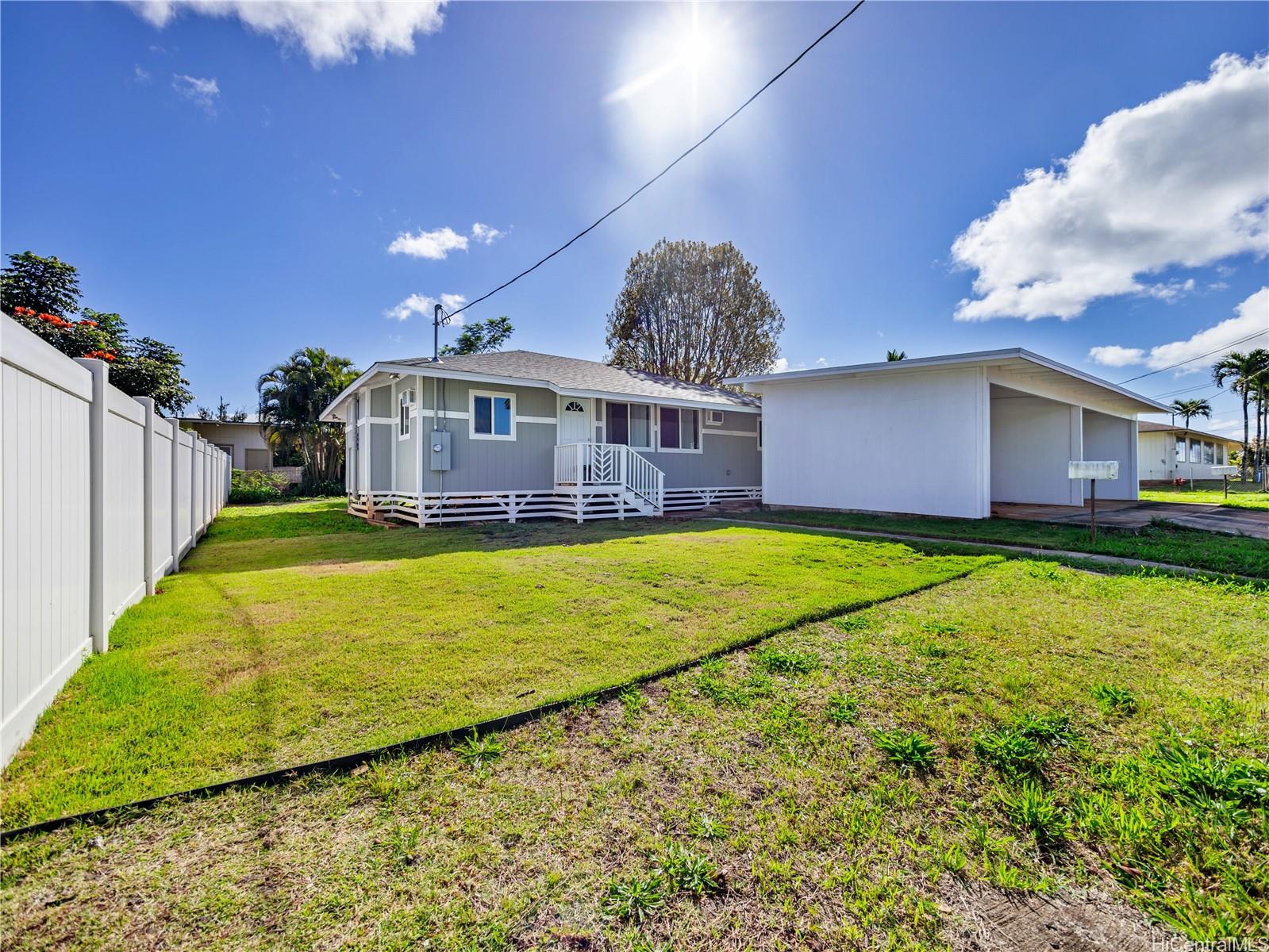12 Hauola Avenue