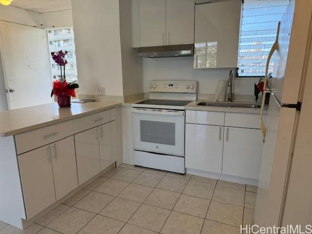 Photo 3 of 25