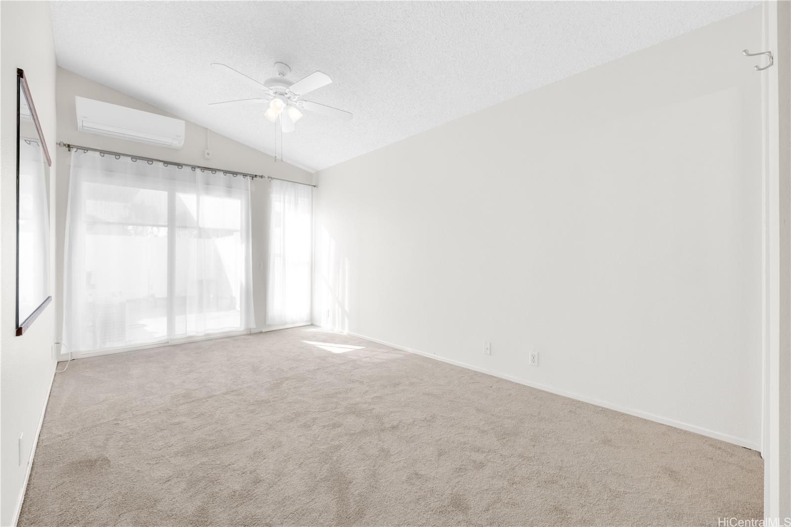 Photo 6 of 23