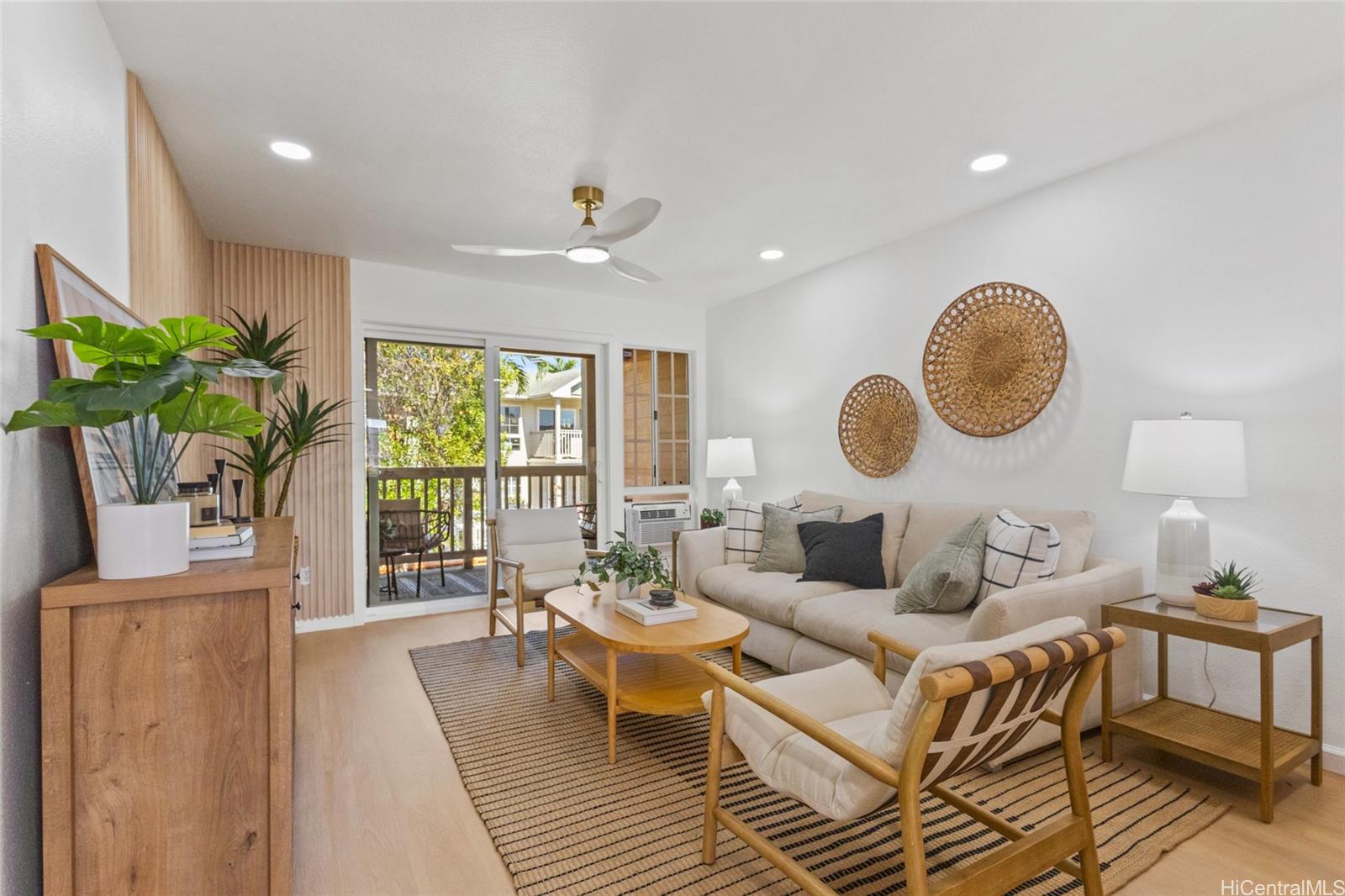 94-670 Lumiauau Street YY/203