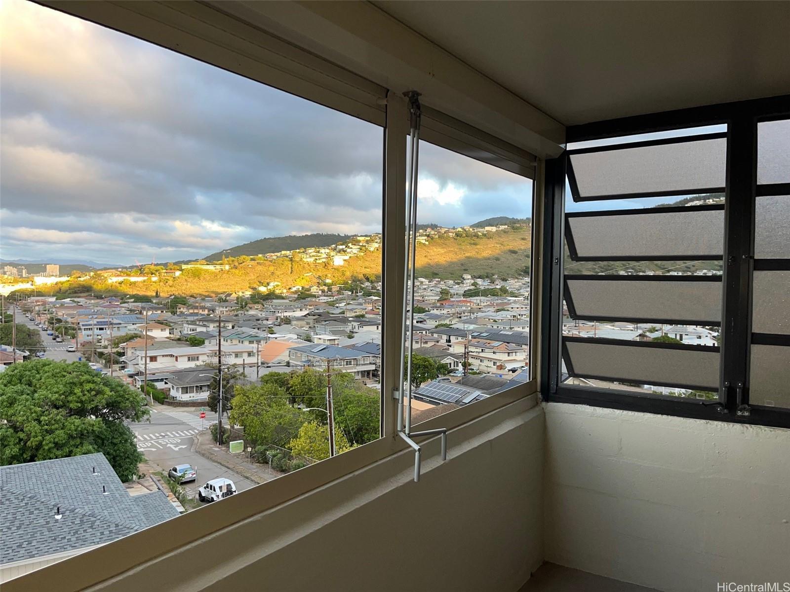 3350 Sierra Drive  Unit 305