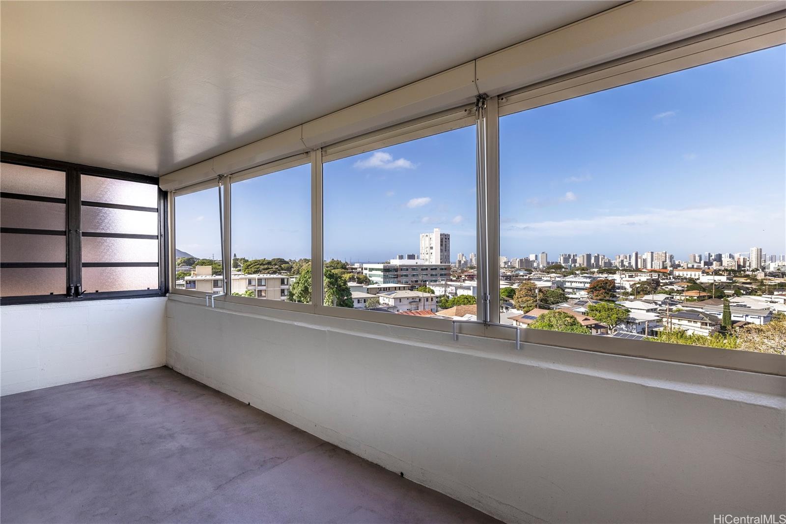 3350 Sierra Drive  Unit 305