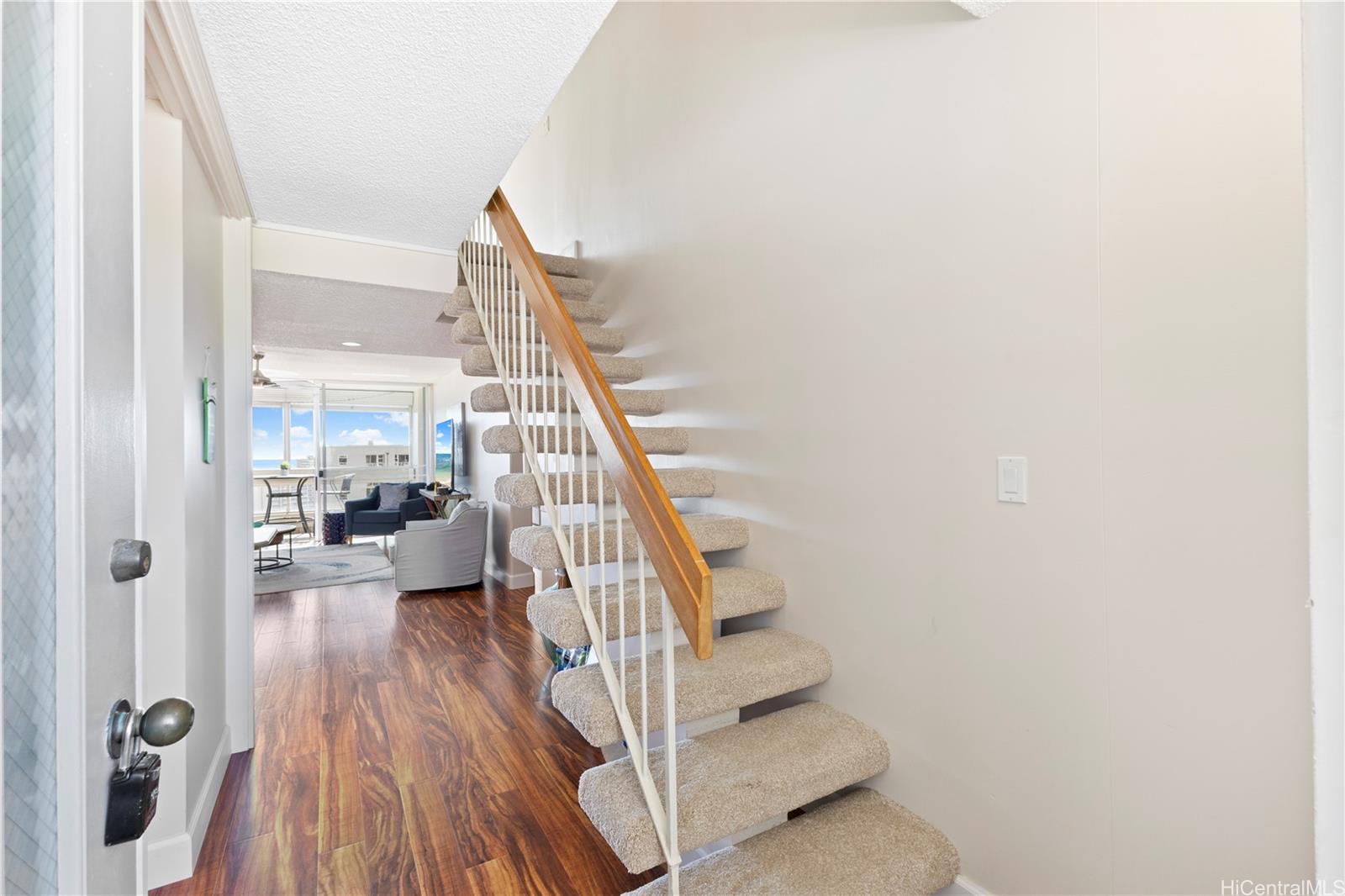 1212 Punahou Street  Unit 2307