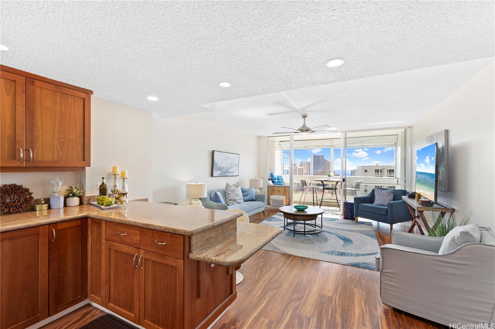 1212 Punahou Street  Unit 2307